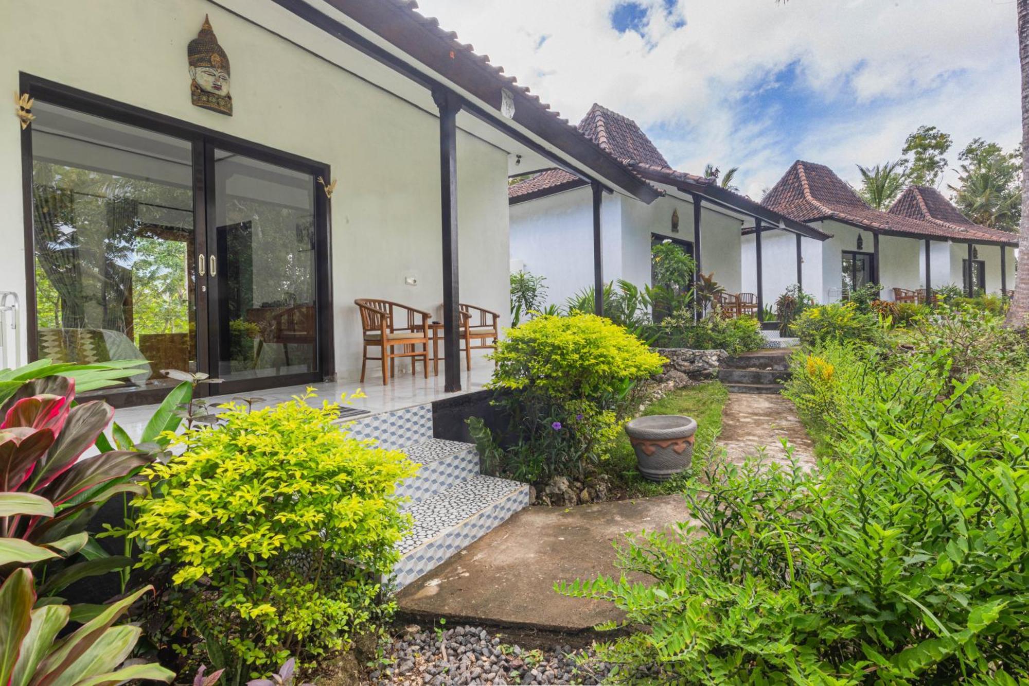 Radjes Bungalow Nusa Penida Sakti Exteriör bild